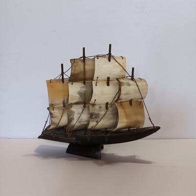 Vintage Sailing Ship Made of real Horn and a Heavy Brass Columbus Santa Maria Pirate Ship Metal
