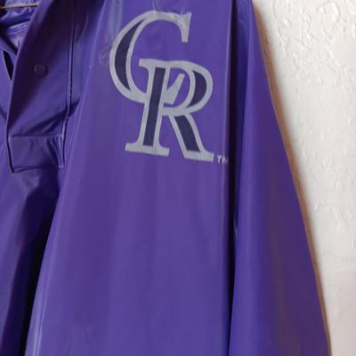 Colorado Rockies Rain Jacket - Nike T-shirt and a zip up jacket