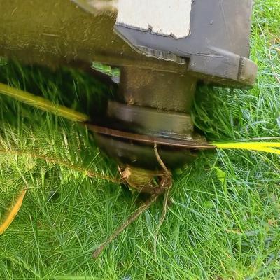 Craftsman Wheeled Weed trimmer 6.75 Horsepower 22 Inch Cut