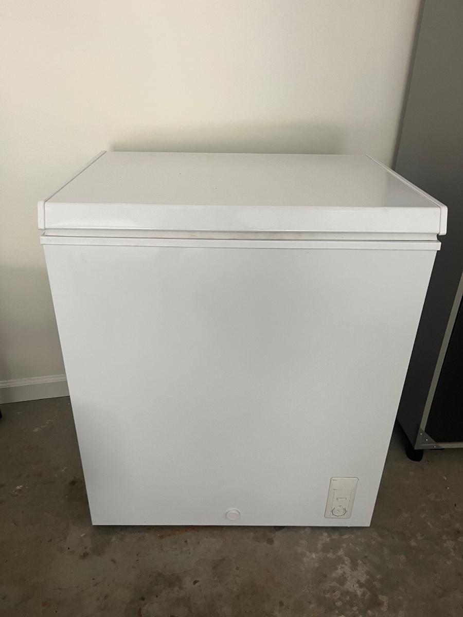 Idylis Chest Freezer (GMG)