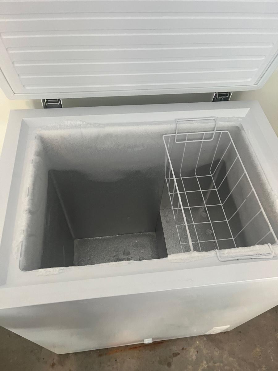 Idylis Chest Freezer (GMG)