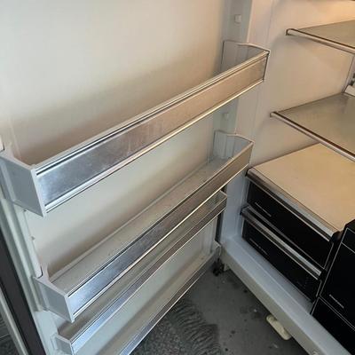 Frigidaire Refrigerator (G-MG)