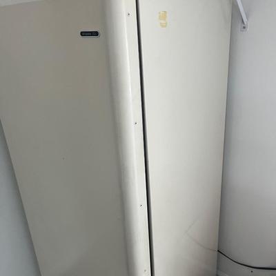 Frigidaire Refrigerator (G-MG)