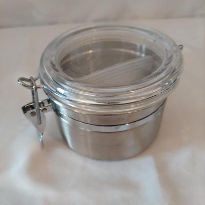 Cuisinart Coffee Maker and more (K-BBL)