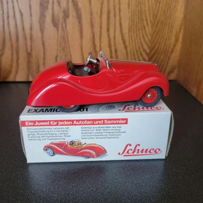 Die Cast and Molded Glass Cars (D2-DW)