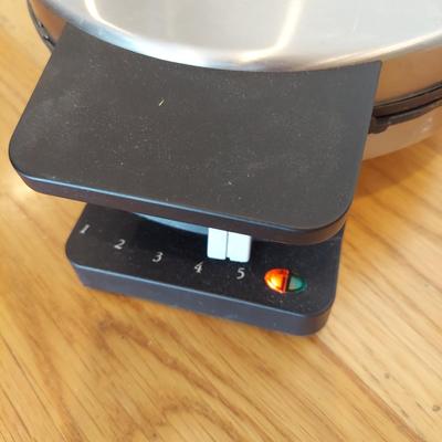 Cuisinart Griddle, Waffle Maker and more (K-BBL)