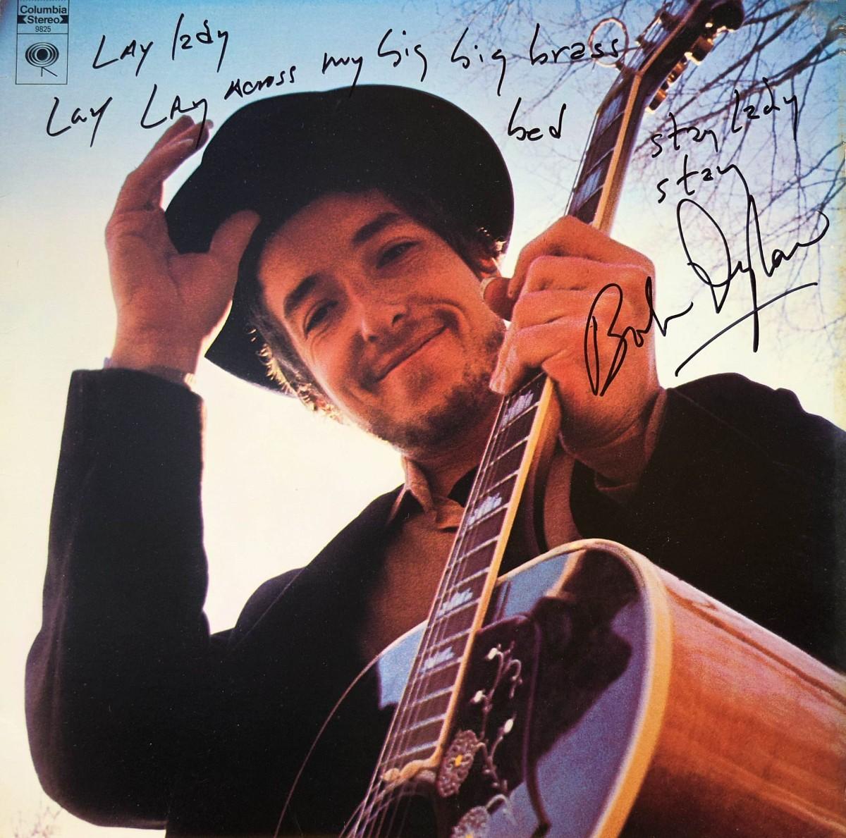 Bob Dylan Nashville Skyline signed album | EstateSales.org