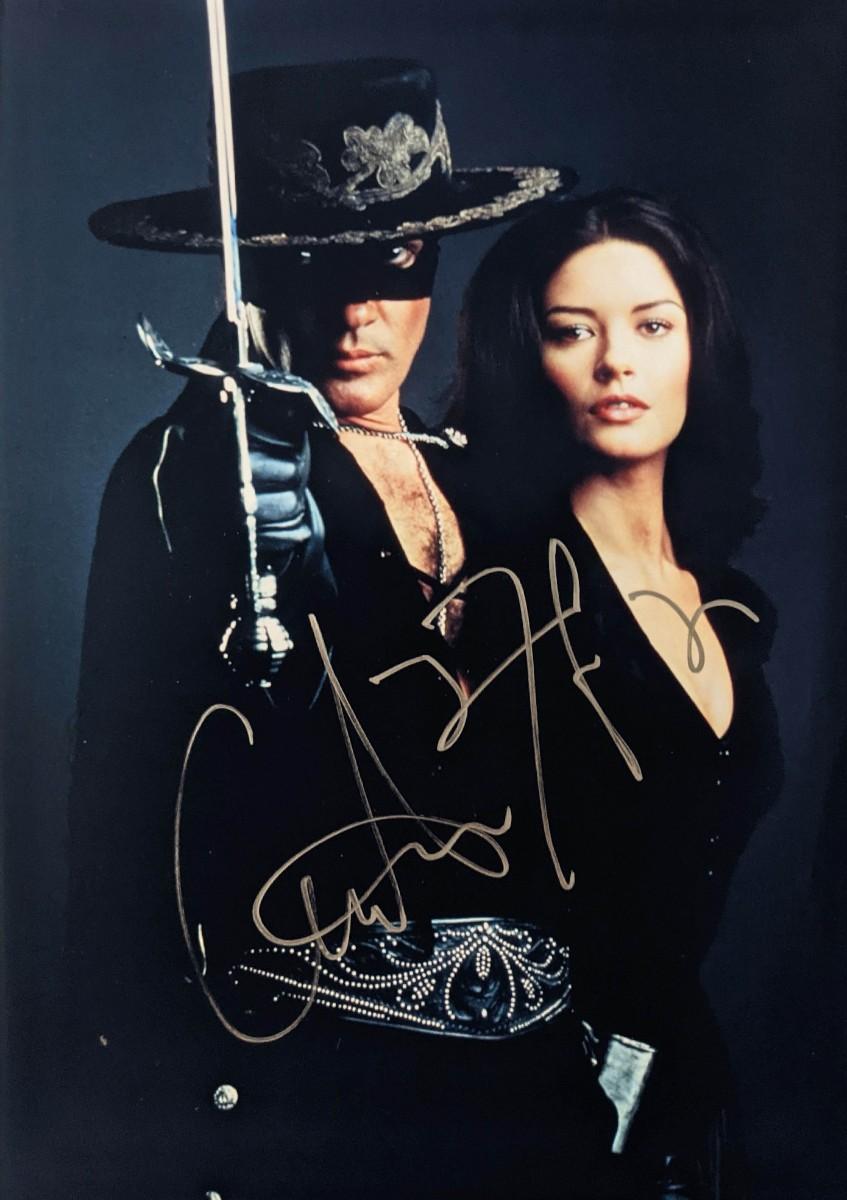 The Mask of Zorro Catherine Zeta-Jones signed movie photo | EstateSales.org