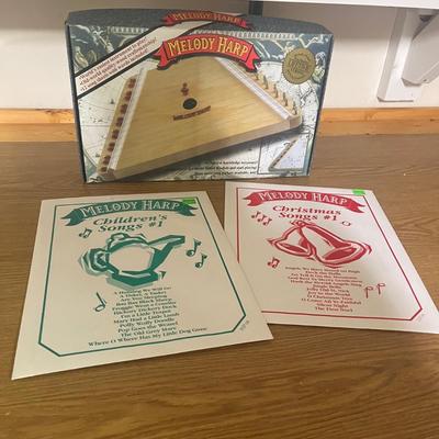 Melody Harp With Sheet Music (S-MG)