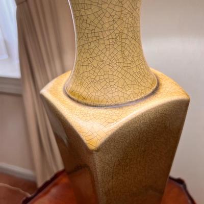 Genuine Japanese Kutani Porcelain Table Lamp