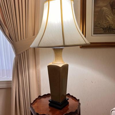 Genuine Japanese Kutani Porcelain Table Lamp