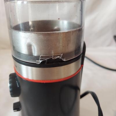 DeLonghi Espresso Machine and more (K-BBL)