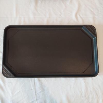 Lodge Cast Iron Skillet and more (K-BBL)