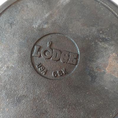 Lodge Cast Iron Skillet and more (K-BBL)