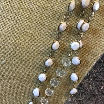 Vintage zehite and Clear Bead Flapper Style Necklace.