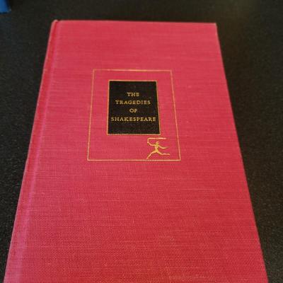 Seven The Modern Library Books (D2-DW)