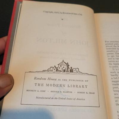 Seven The Modern Library Books (D2-DW)