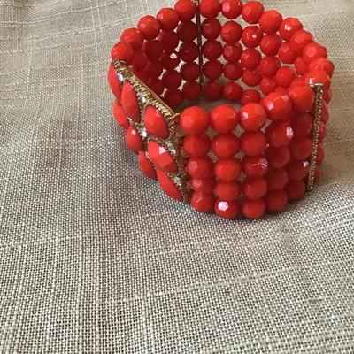 Wide Multi-Strand Red/Orangs Beaded Stretch Expansion Bracelet Faceted Center