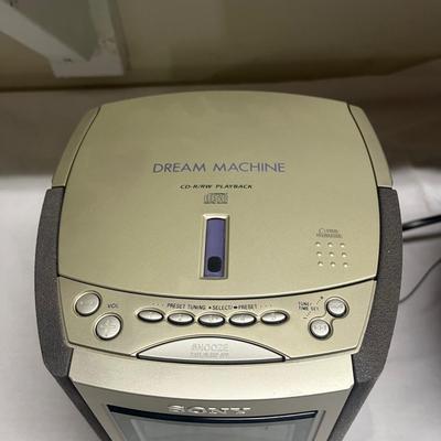 Sony Dream Machine & More (S-MG)