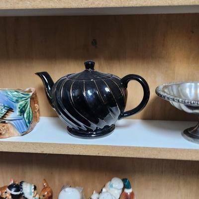Teapot and goblet