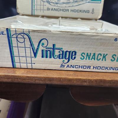 Vintage snack set