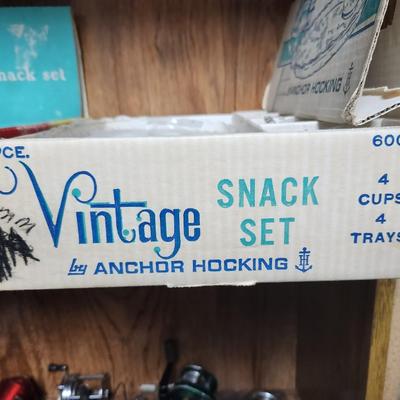 Vintage snack set
