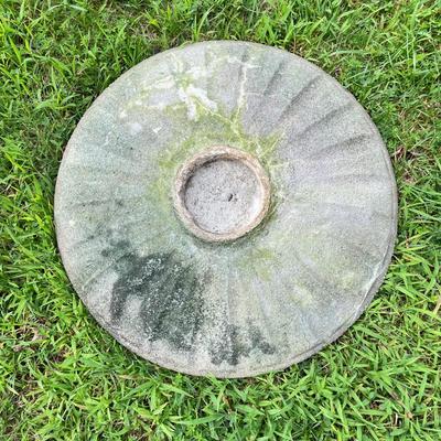 Cement Bird Bath w/ Squirrel (BY-SS)