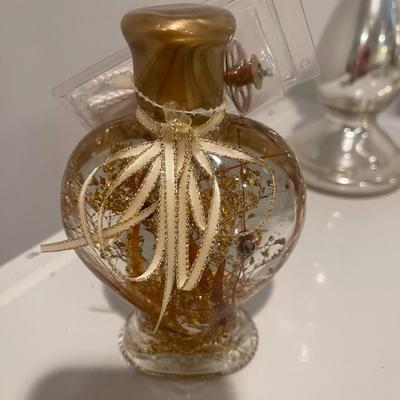 MISC HOME DECOR OR GIFTS