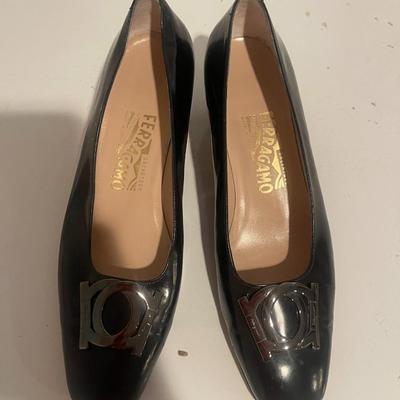 FERRAGAMO WOMEN'S PUMP SIZE 9