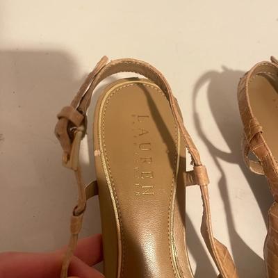 RALPH LAUREN WOMEN'S PUMP SIZE 8.5