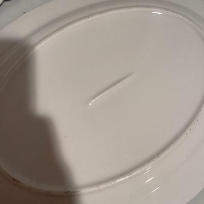 MISC CERAMIC SERVING DISHES