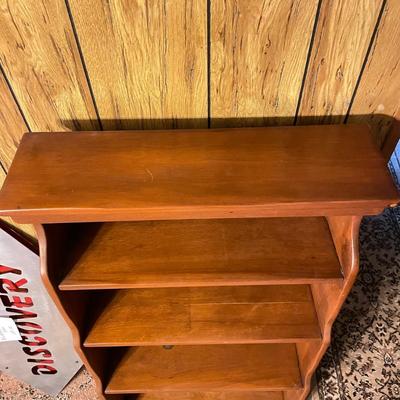 Cushman Bookshelf & Armchair (LR-SS)