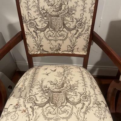 PAIR OF TOILLE CHAIRS