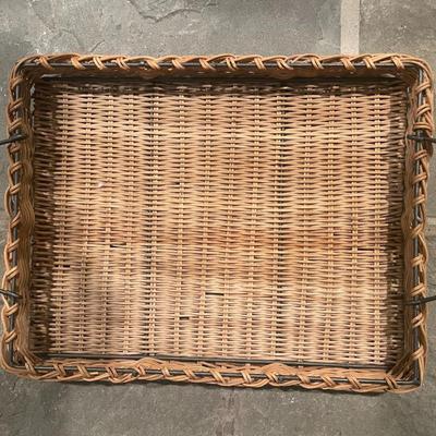 BASKET TRAY