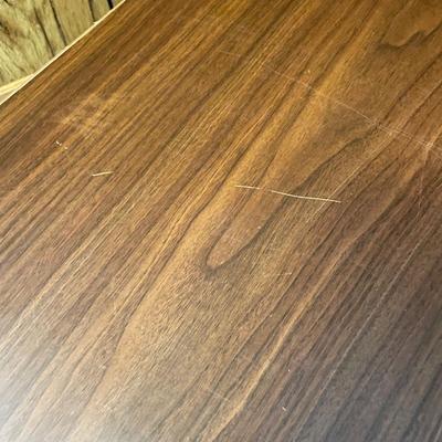 Vintage Rolling Shelf (UO-SS)