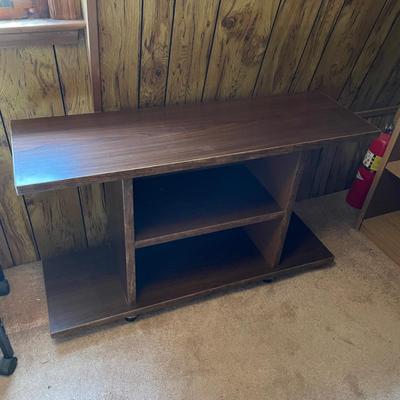 Vintage Rolling Shelf (UO-SS)