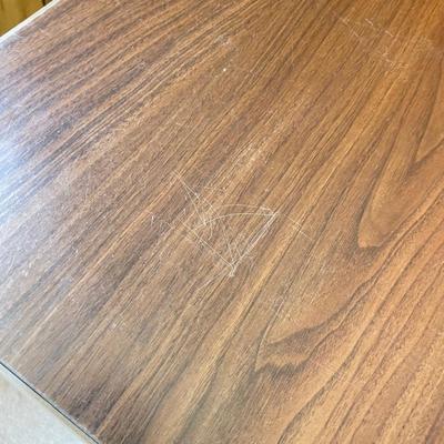 Vintage Rolling Shelf (UO-SS)