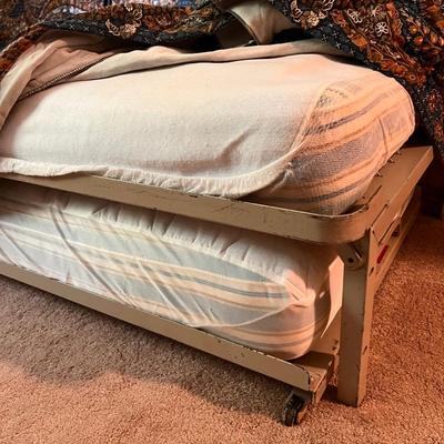 Vintage Metal Frame Trundle Bed
