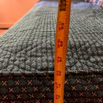 Vintage Metal Frame Trundle Bed