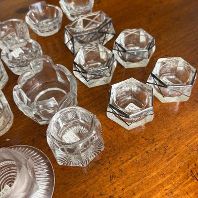 Lot of 29 Salts