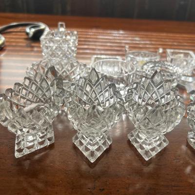 Lot of 28 Salts