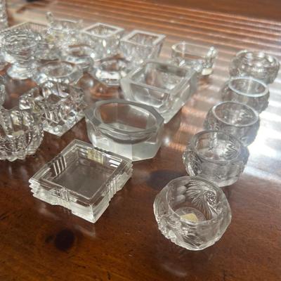 Lot of 28 Salts