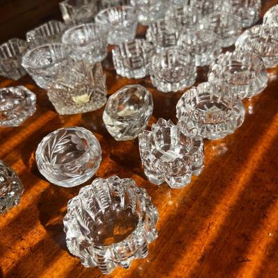 Lot of 32 Salts