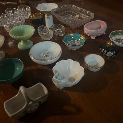 Lot of 24 Salts