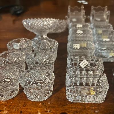 Lot of 32 Salts