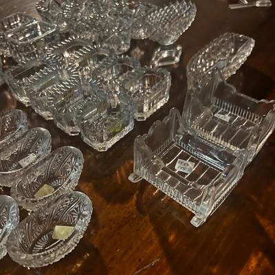 Lot of 32 Salts