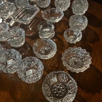 Lot of 29 Salts