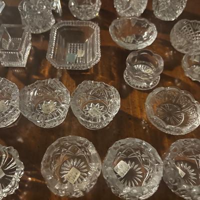 Lot of 29 Salts