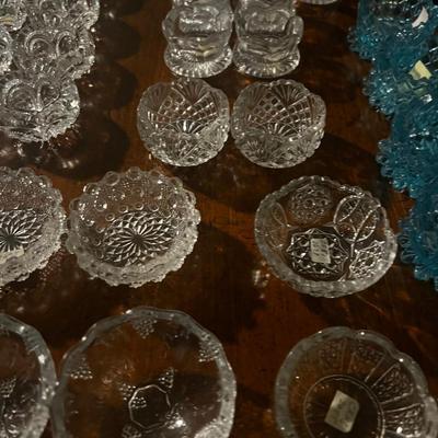 Lot of 31 Salts