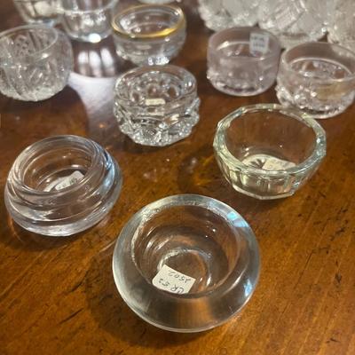 Lot of 32 Salts